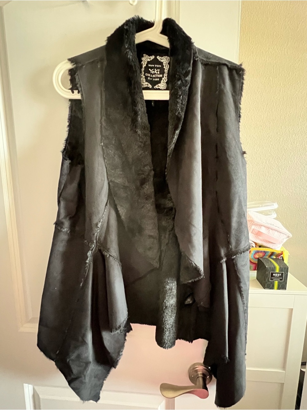 Vero Moda Black Faux-Shearling Open Front Vest